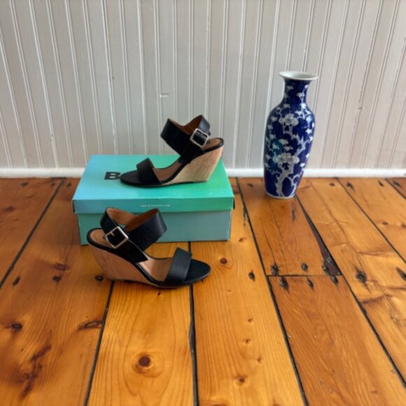 BC Heeled Black Leather Ankle Strap Sandals, Size 7 - Picture 9 of 9